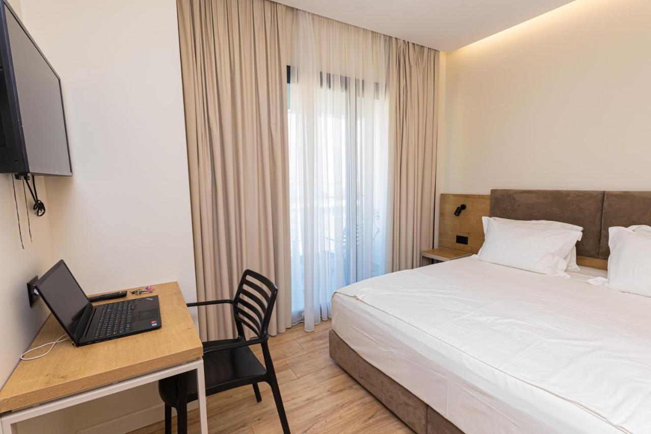 B&B Champagne, Vlore Bay Радиме Екстер'єр фото